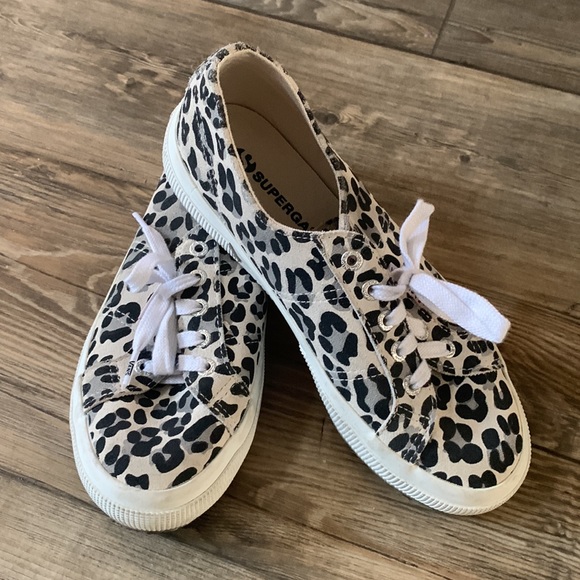 ❌SOLD❌Superga Shoes - Picture 1 of 7